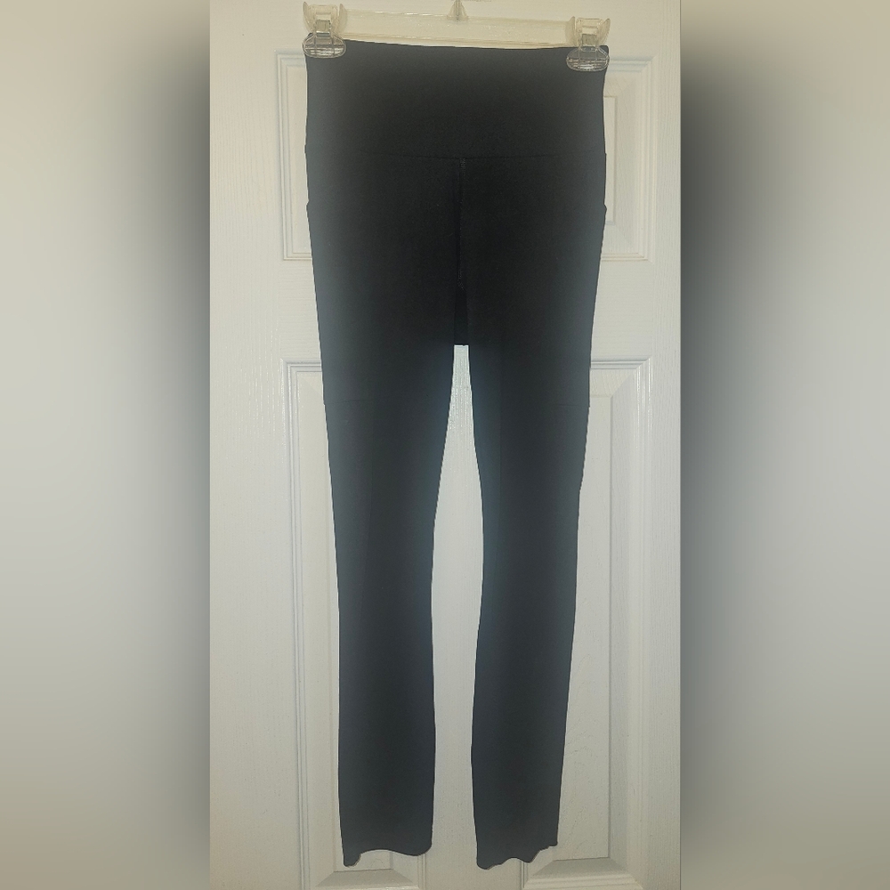 Lou & Grey Black Leggings